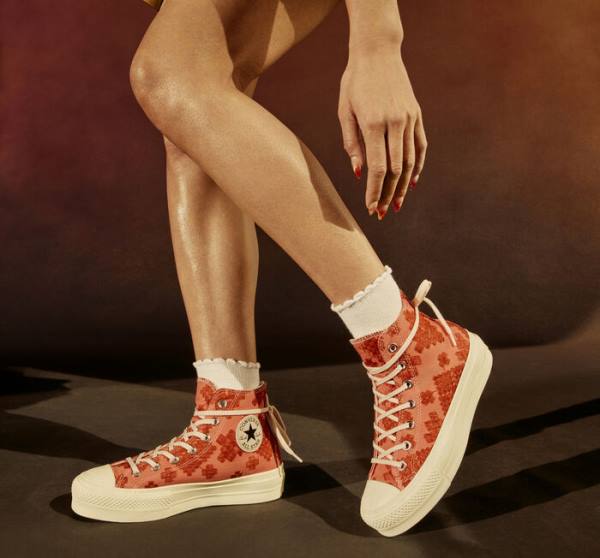 Zapatillas Altas Converse Chuck Taylor All Star Lift Plataforma Tonal Embroidery Naranjas | CV-572BHL