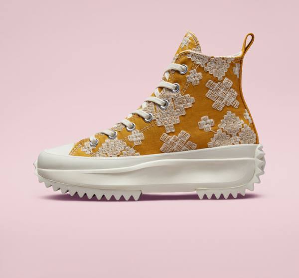 Zapatillas Altas Converse Run Star Hike Plataforma Tonal Embroidery Negras Amarillo | CV-052APD