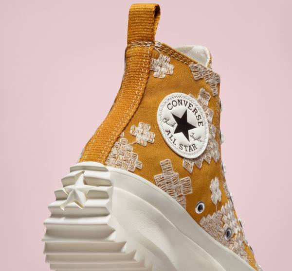 Zapatillas Altas Converse Run Star Hike Plataforma Tonal Embroidery Negras Amarillo | CV-736NXW